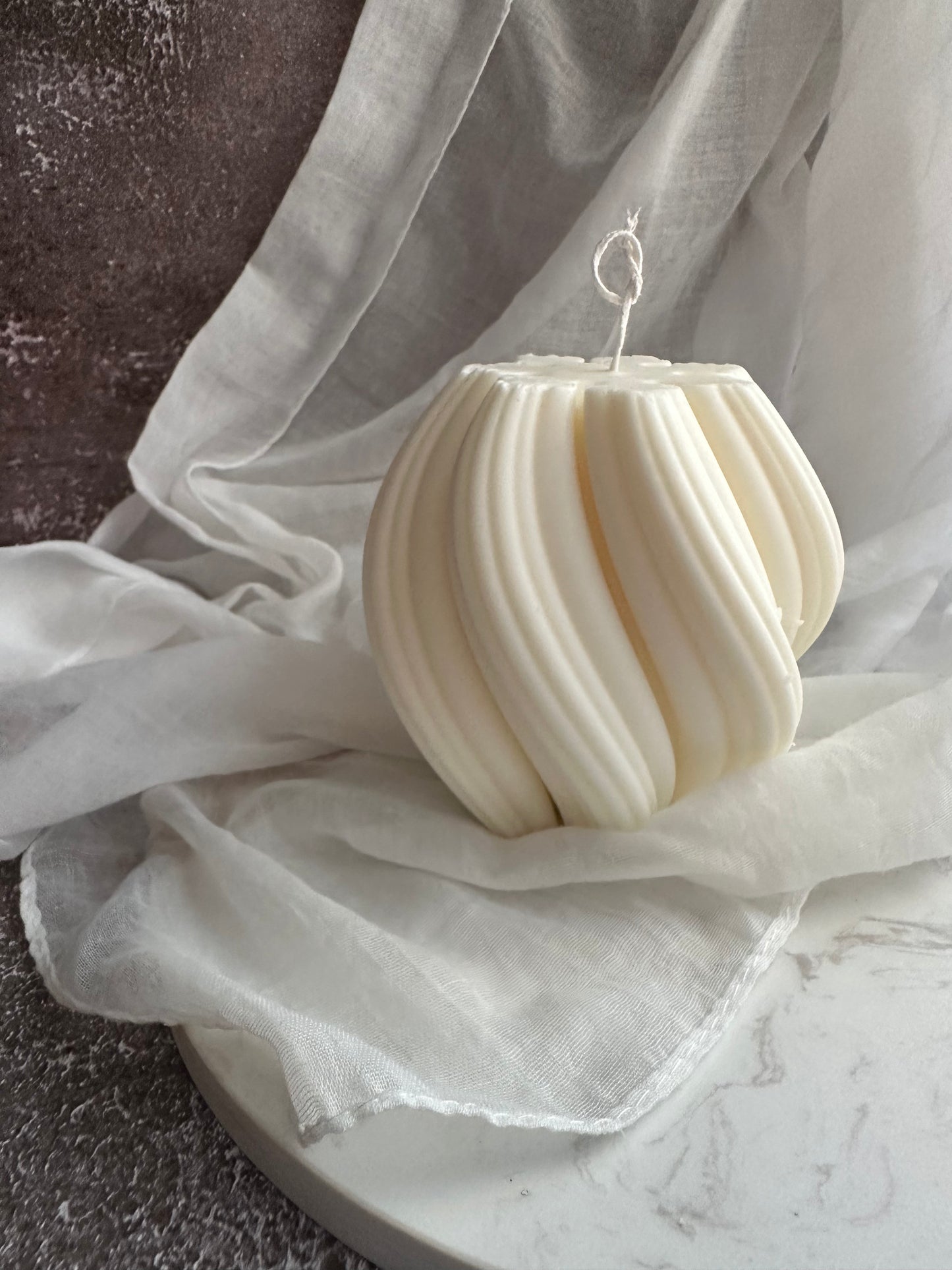Twirl Candle Large