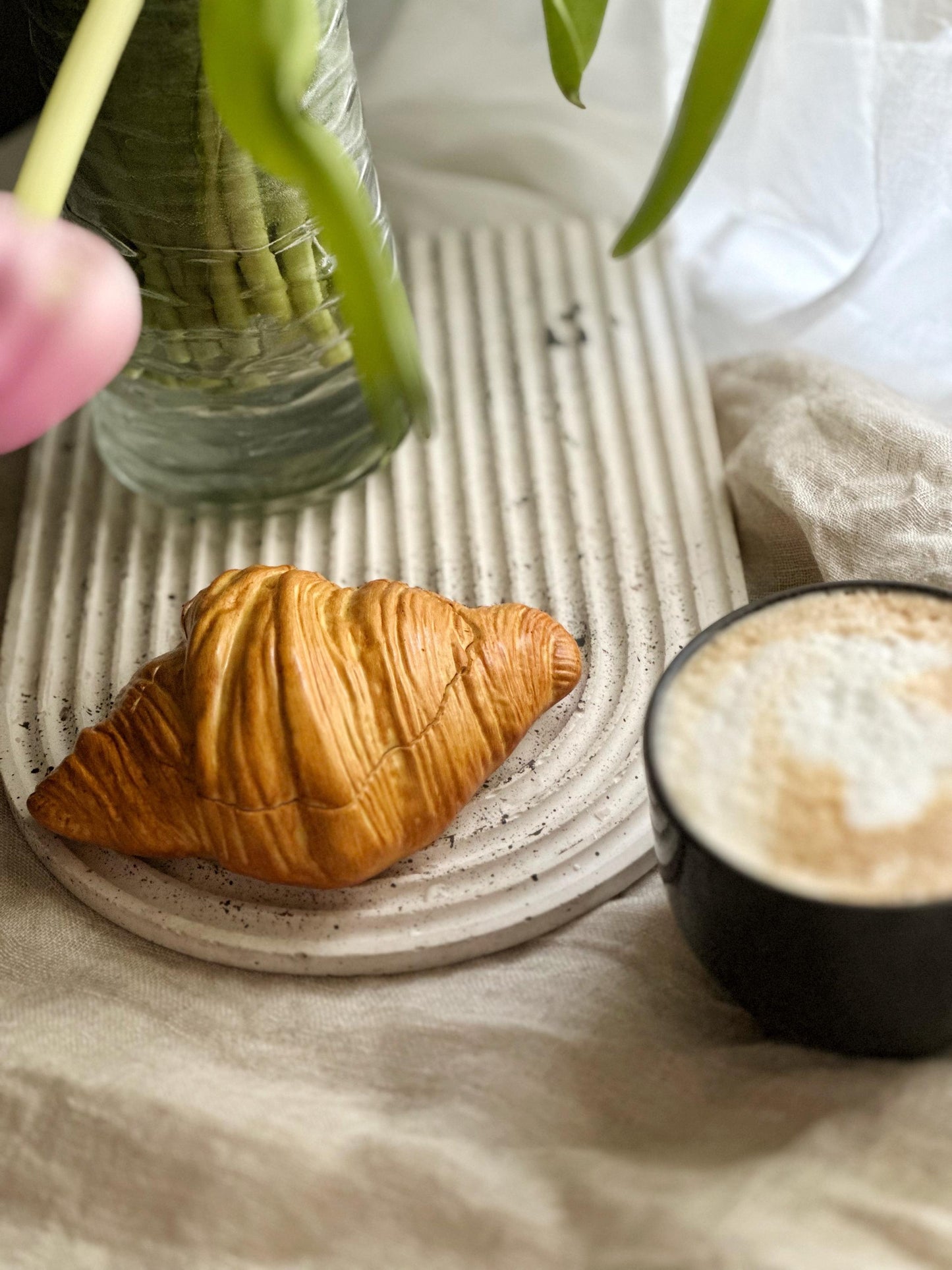 Scented Croissant Candle – Handmade Soy Wax Pastry Jar
