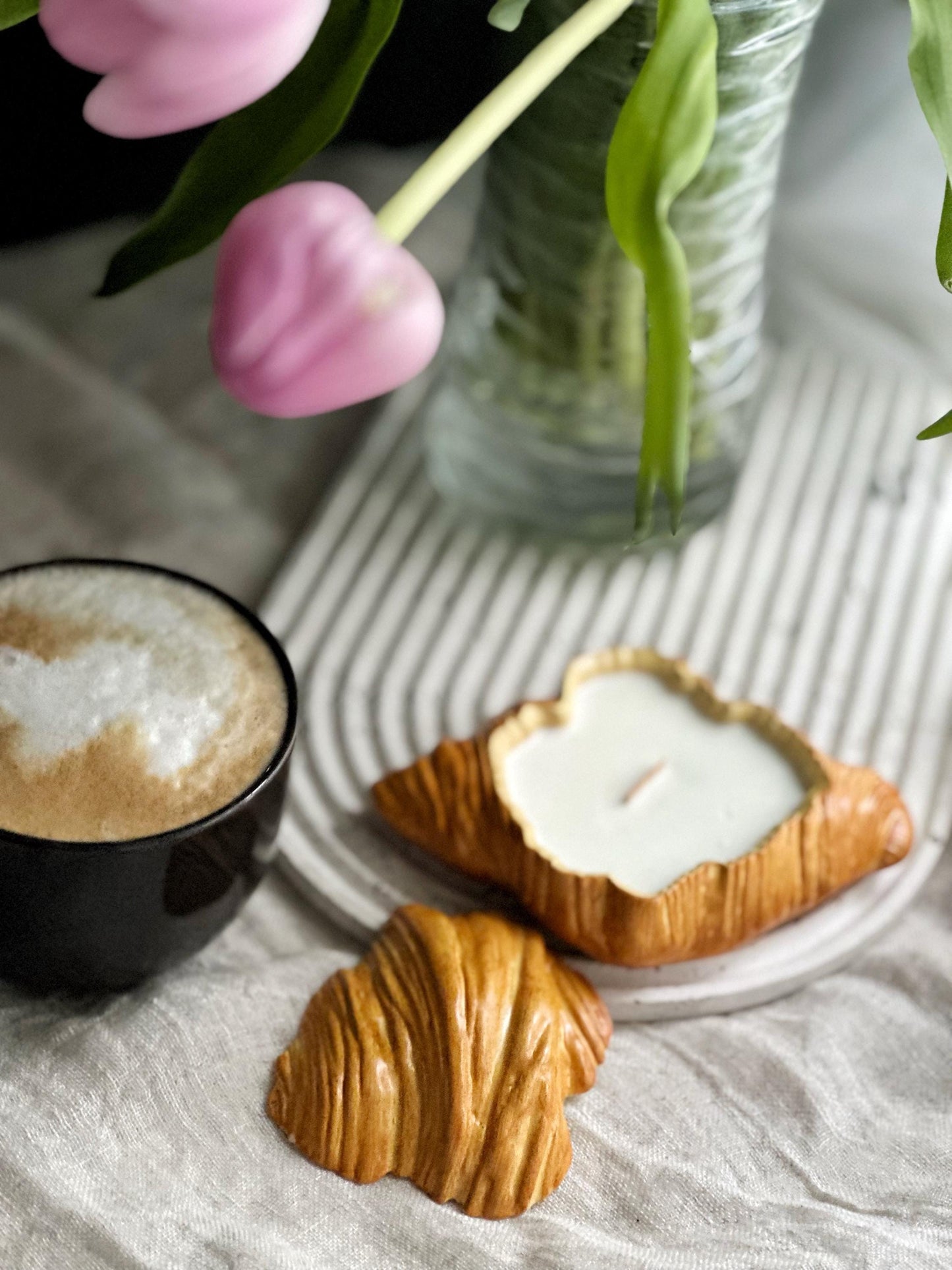 Scented Croissant Candle – Handmade Soy Wax Pastry Jar