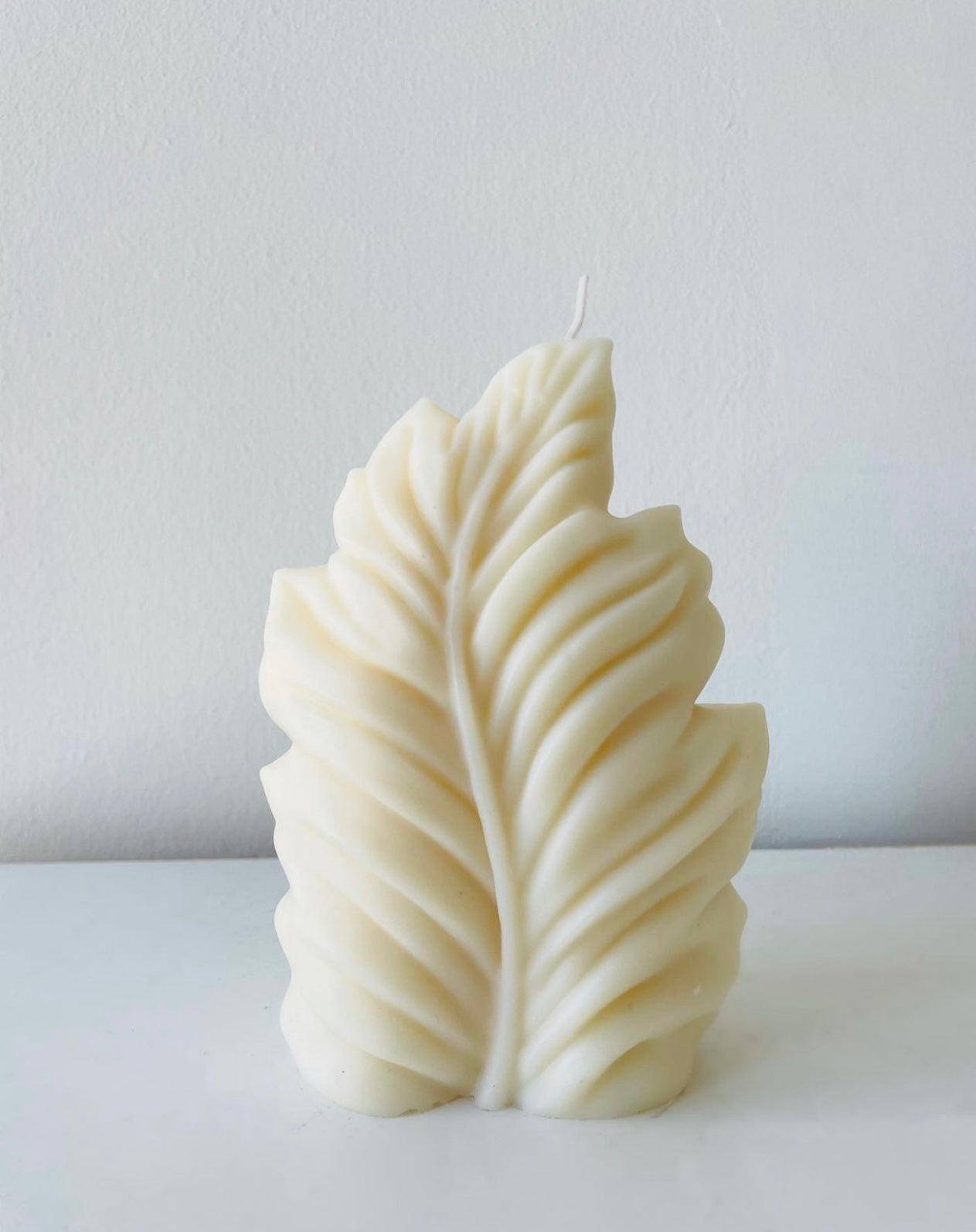 Beautiful Pillar Leaf Candle